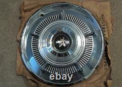 1960 Chrysler Imperial LeBaron NOS New Old Stock Hubcap Hub Cap Extremely Rare