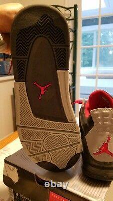 2005 Air Jordan 4 Retro Rare Sneakers Size 11 US Black/Red