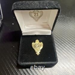 Disney 21 Royal Exclusive Pin Dining keepsake Collectible RARE Disneyland