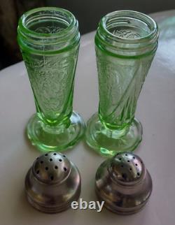 Hazel Atlas ROYAL LACE GREEN SALT & PEPPER SHAKERS EXC. VERY RARE STUNNING