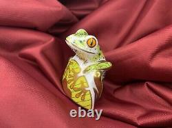 RARE Royal Crown Derby England Frog Skip Paperweight Figurine