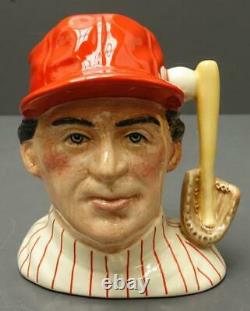 RARE Royal Doulton Baseball Player Figurine D6957 Philadelphia Phillies 1993