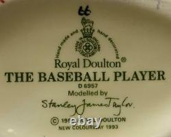 RARE Royal Doulton Baseball Player Figurine D6957 Philadelphia Phillies 1993