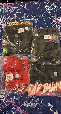 Rare! Brand New Wwe Royal Rumble X Bad Bunny T-shirts And Hoodie Size Large