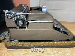 Rare Brown 1941 Royal Quiet De Luxe Elite Typewriter Working w New Ink & Case