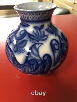 Rare, Collectible, Hand painted, Imperial Russian, Lomonosov Porcelain Vase