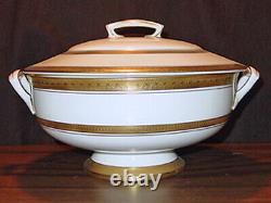 Rare! Discontinued Royal Worcester Coronet Covered Soup Tureen New