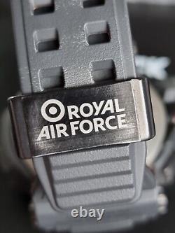 Rare Limited Edition Casio G-shock Raf Gpw-1000raf Royal Air Force New Strap