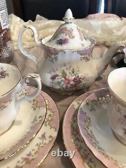 Rare Vintage Royal Albert Serenity 2 cup teapot. New