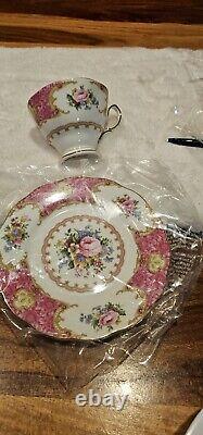 Royal Albert Lady Carlyle Collection Of Rare 5 Piece Setting