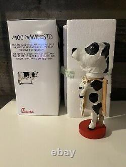 Royal Bobbles Chick Fil A Bobblehead Cow Mint in Box Rare Never Been Bobbled