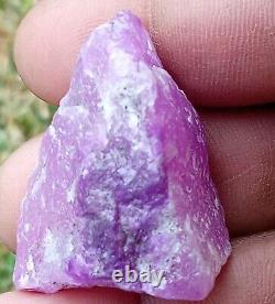 Sugilite sakura gel lapidary faceting Wessels, South Africa 3.5cm 140 carats 28g
